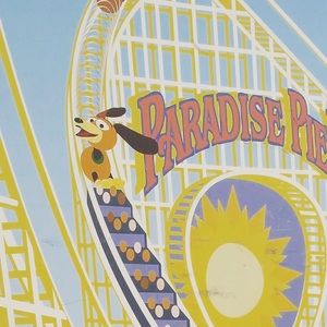 Meet your Posher, Elvia